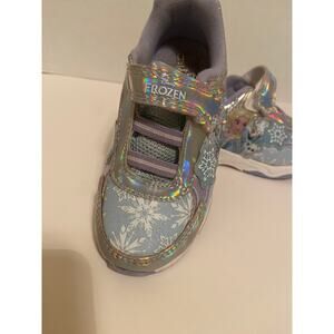 TODDLERS SIZE 9 FROZEN SNEAKERS